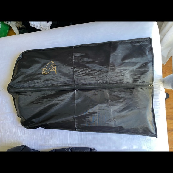 OVO X D2 NYLON WINDBREAKER - Picture 8 of 8